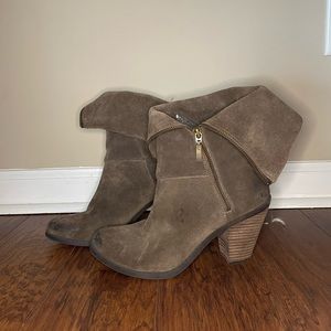 Worn Once Booties ! So comfortable !